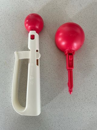 Tupperware Cucchiaio Dosa e Sforma Rosso