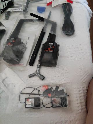 Maletín+ Accesorios emisoras radio control. 