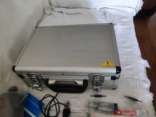 Maletín+ Accesorios emisoras radio control. 