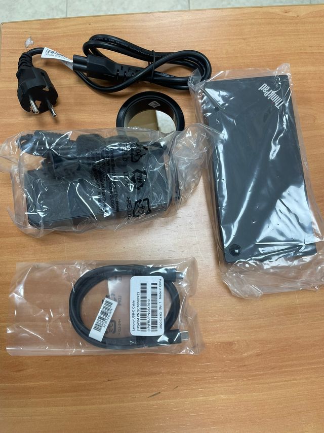 Lenovo ThinkPad Dock Station Gen2