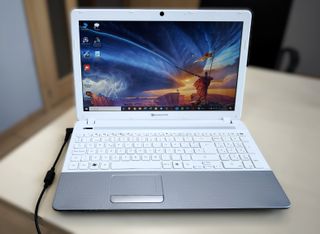 Ordenador portátil SSD Packard Bell EasyNote