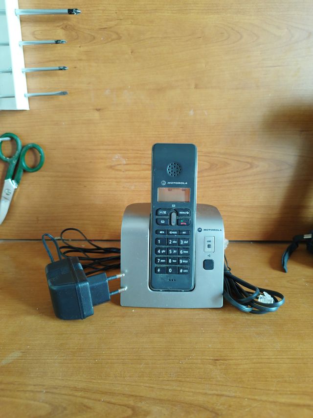 Teléfono Inalámbrico Motorola D201 Negro