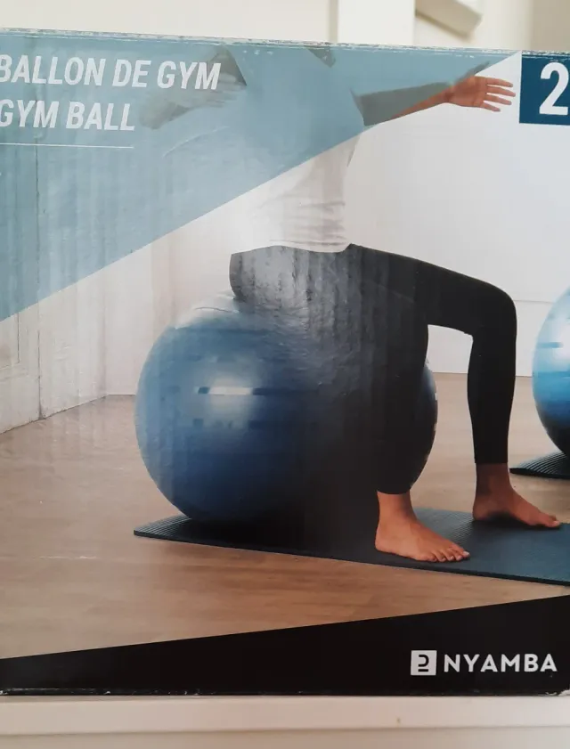 Balón de Gimnasia talla M  65cm Azul. Sin estrenar