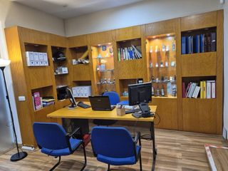 Venta de mobiliario de oficins