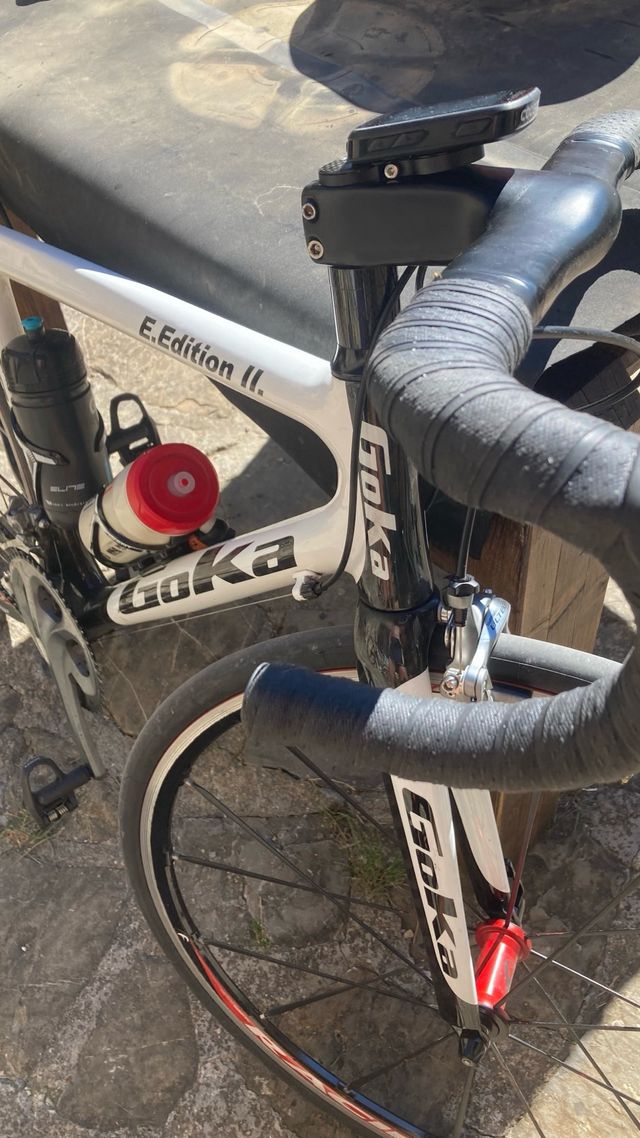 Bicicleta de carretera Goka Carbono