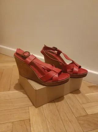 Sandalias Zara Plataforma Rojas