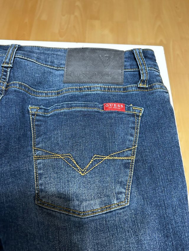 Jeans GUESS 1981 Talla 42 (US38) Nuevos