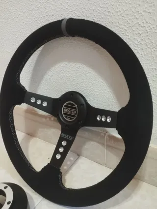 Volante semidesplazado y piña Subaru Impreza 