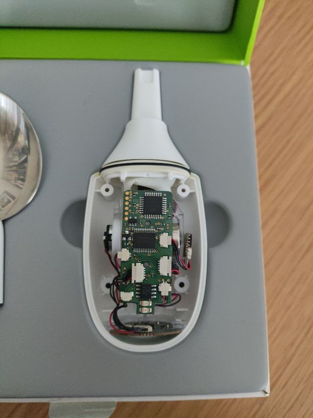 Cuchara Liftware Google anti temblores