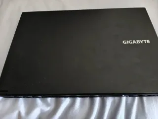 Portátil Gaming Gigabyte Negro