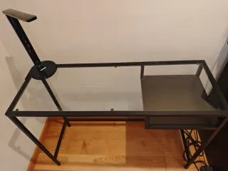 Mesa Vittsjö Ikea Cristal y Metal Negra