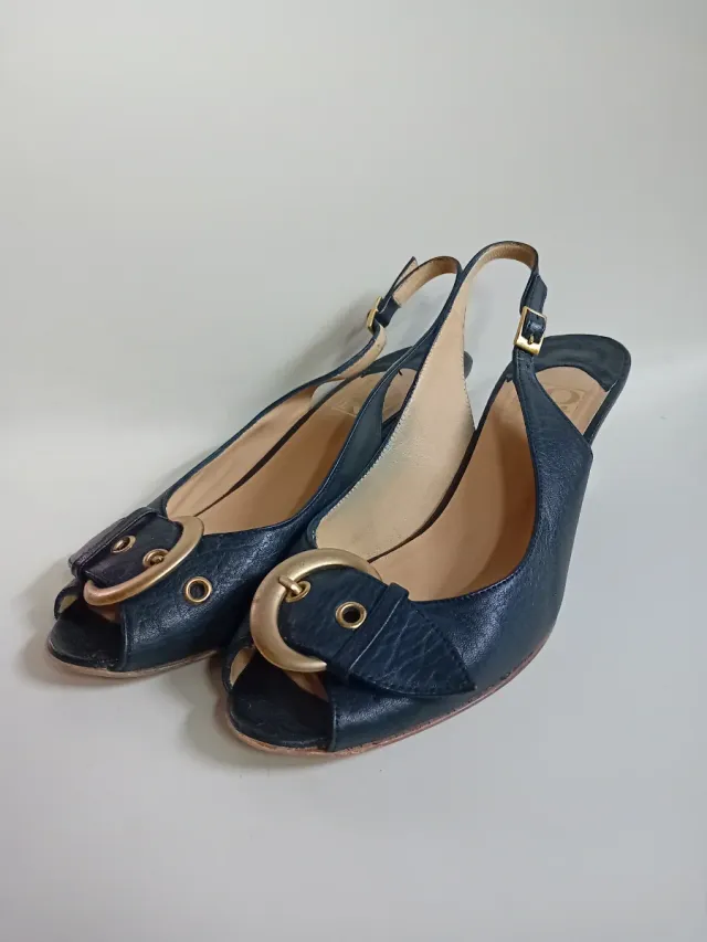 Tacones JOIN Negros Talla 37 Hebilla Dorada