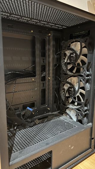 Caja PC Gaming Negra