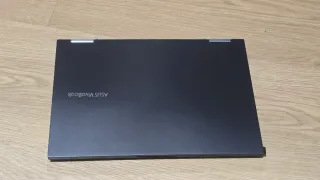 Portátil Asus VivoBook 14