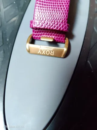 Reloj Roxy Rosa y Morado
