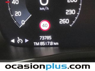 Volvo XC40 T3 120 kW (163 CV)