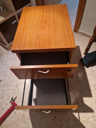 Cajonera con rueda  para despacho