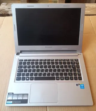 Lote de 3 portátiles Lenovo , HP Y SONY .