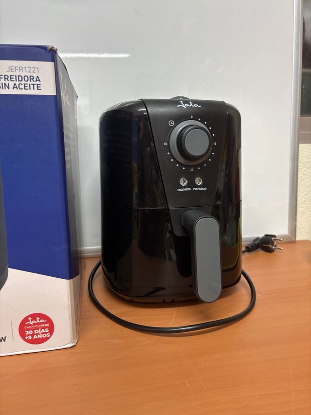 Freidora Jata JEFR1221 sin aceite 1.5L