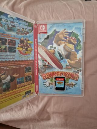 Donkey Kong Country Tropical Freeze Switch