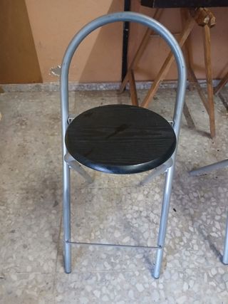 2 Taburetes Altos Metal y Madera