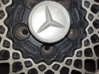 Llantas Mercedes-Benz clásicas