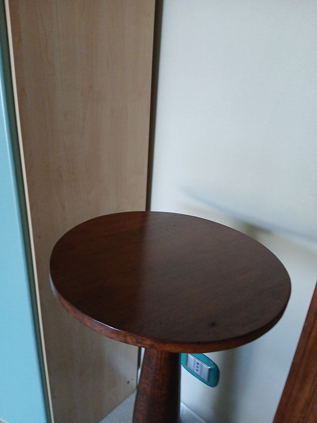 Tavolino antico in legno