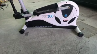 Bicicleta Estática BH Crosstrainer