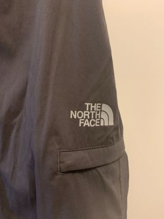 Pantalones The North Face grises
