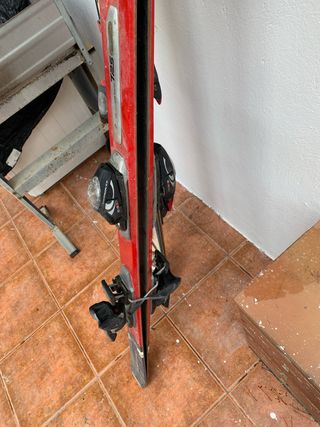 2x Esquís Head y Rossignol