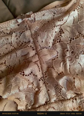 Conjunto lencería encaje beige Talla L