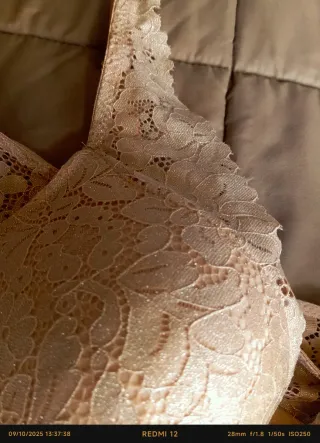 Conjunto lencería encaje beige Talla L