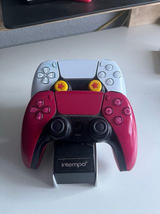 Consola PS5 con 2 mandos
