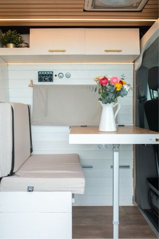 Mesa extensible para camper