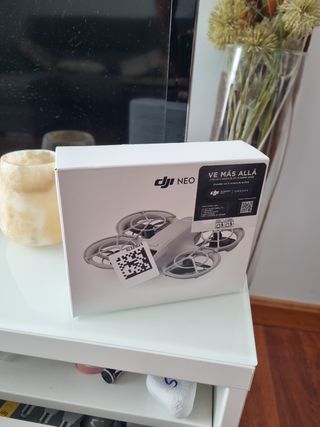 Dron DJI Neo