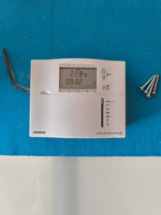 Termostato Siemens Landis & Staefa REV22
