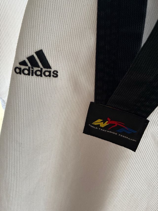 Pack Doboks ADIDAS y MOOTO Taekwondo (150/160)