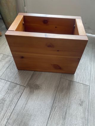 Cajón de madera maciza