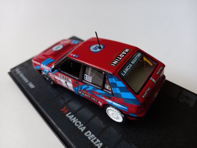 Lancia Delta Integrale 16V M. Biasion 1/43