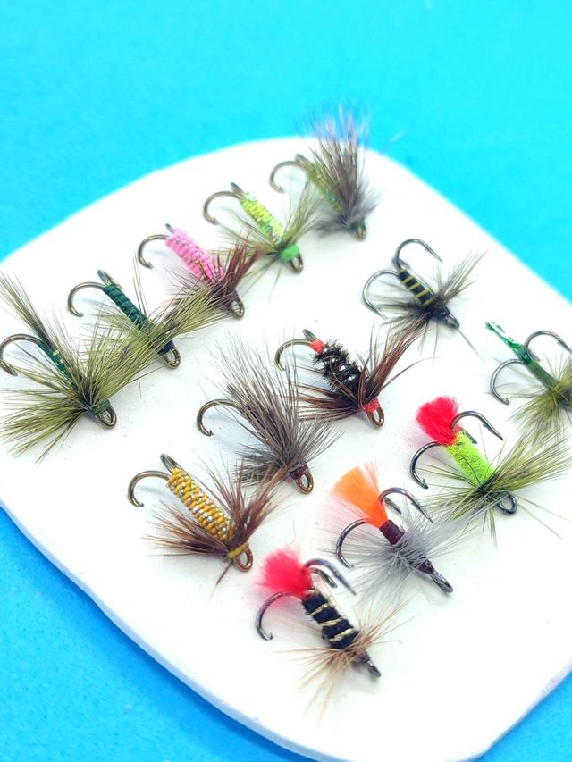 Mosca de Pesca para cuchara de Spinning