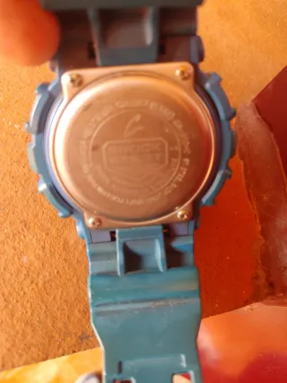 Reloj Casio G-Shock Azul y Rojo