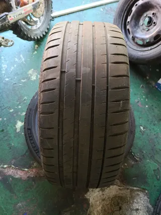 Neumáticos Michelin Pilot Sport 4 225/40ZR18