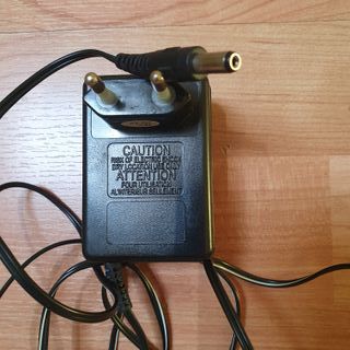 Adaptador CA/CC FP D35-12-200 12V 200mA
