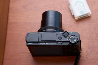 Sony RX100 M5A (DSC-RX100 VA) – Usato in ottime