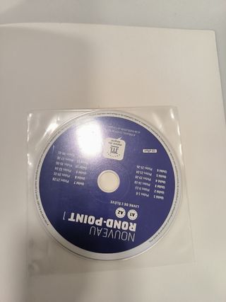 Libro francés Nouveau Rond Point A1 y A2.
