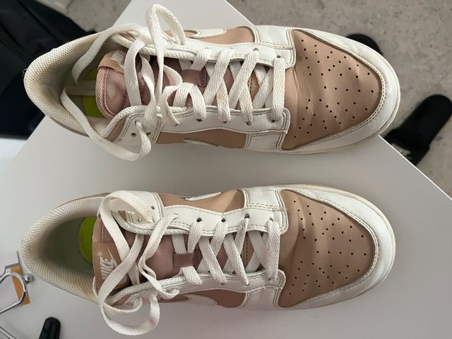 Nike Dunk Low Marrones y Blancas