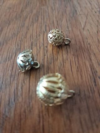 12 Botones joya jaula dorados