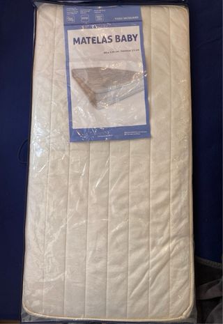 Cuna de viaje con colchón