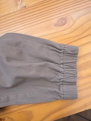 Pantalones cargo marrones