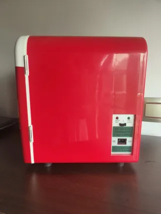 Nevera Coca-Cola Mini Roja